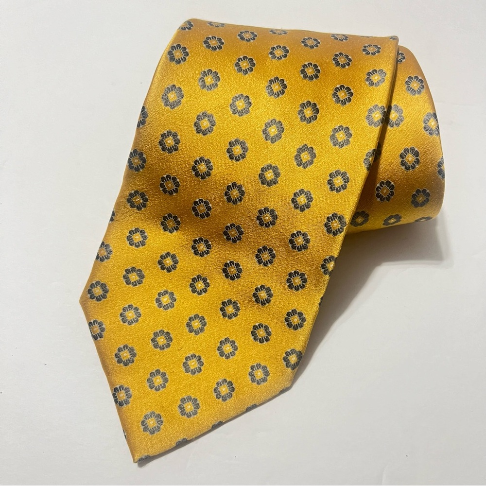 Ermenegildo Zegna Yellow & Blue 100% Silk Designer Tie • Italy Quiet Luxury